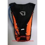 MOCHILA CAMEL 3.0 LITROS NEGRO/NARANJO REFLECTANTE NYLON MOCHILA CAMEL 3.0 LITROS NEGRO/NARANJO REFLECTANTE NYLON - Imagen 2
